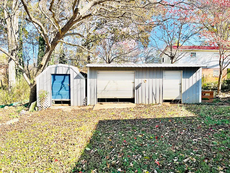 1727 Triangle Cir — Photo 45