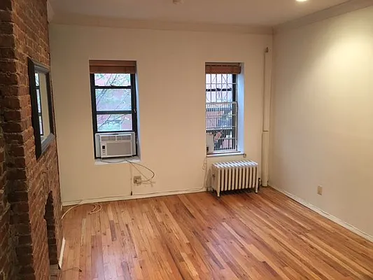 Rented by New York Manhattan Real Estate Incorporated | media 33