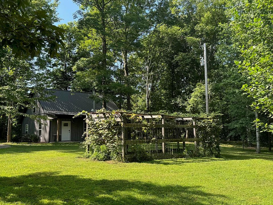 1st image of 376 Shugars Hill Rd