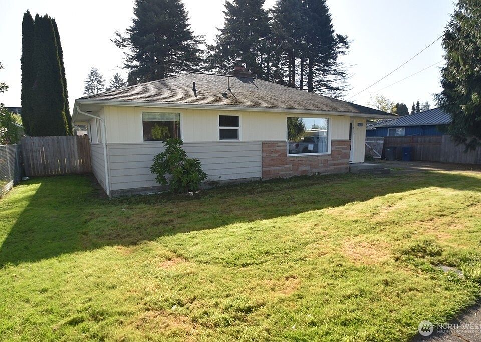 1st image of 614 S Pine Street