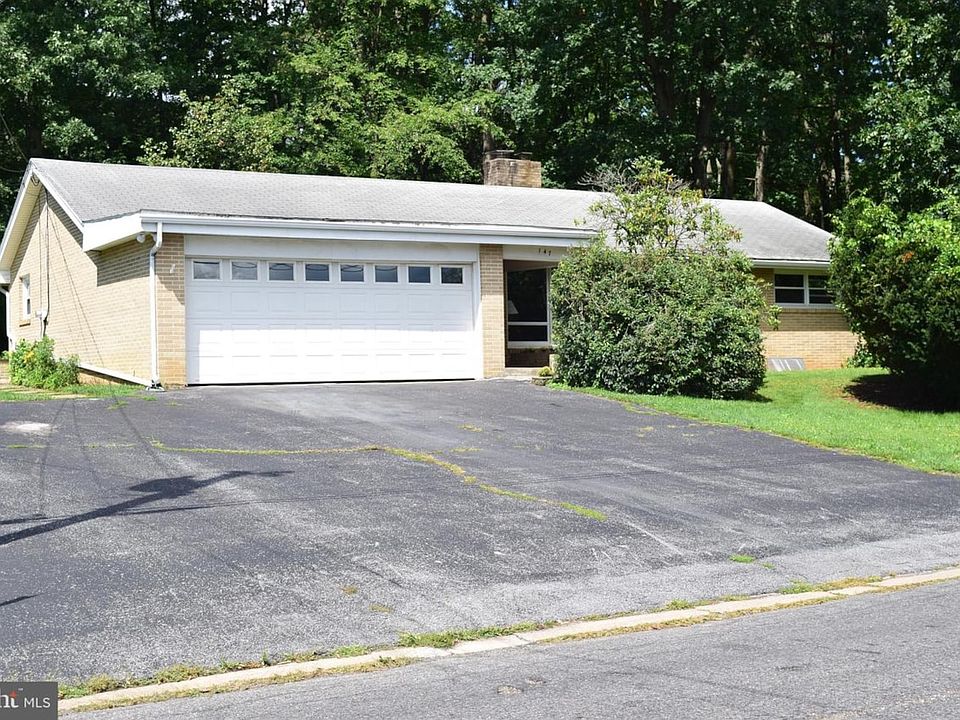 1st image of 147 W Clearview Ave
