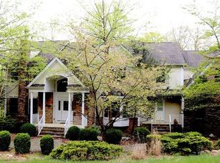 1 Beaver Brook Rd, Annandale, NJ 08801