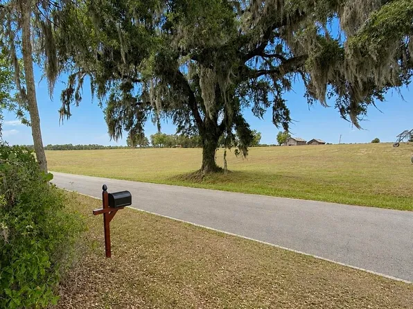 285 Wayside Farm Rd, Havana, FL 32333