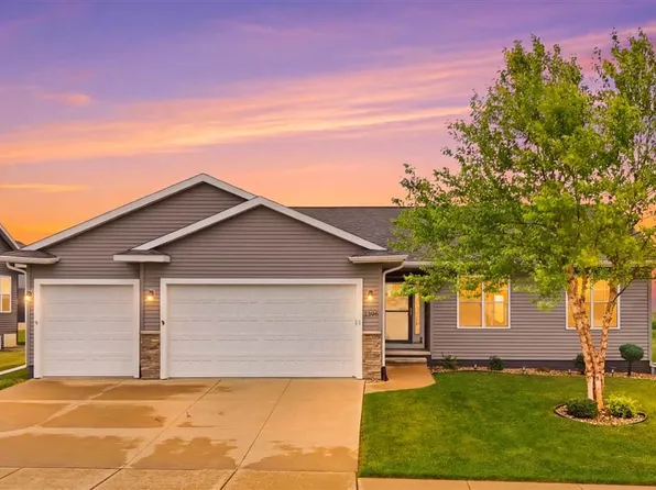 2249 Bluegrass St, Marion, IA 52302