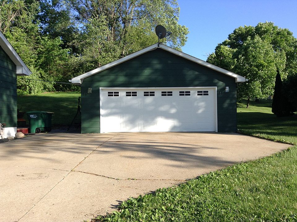 2nd image of 1501 W Clinton Ave