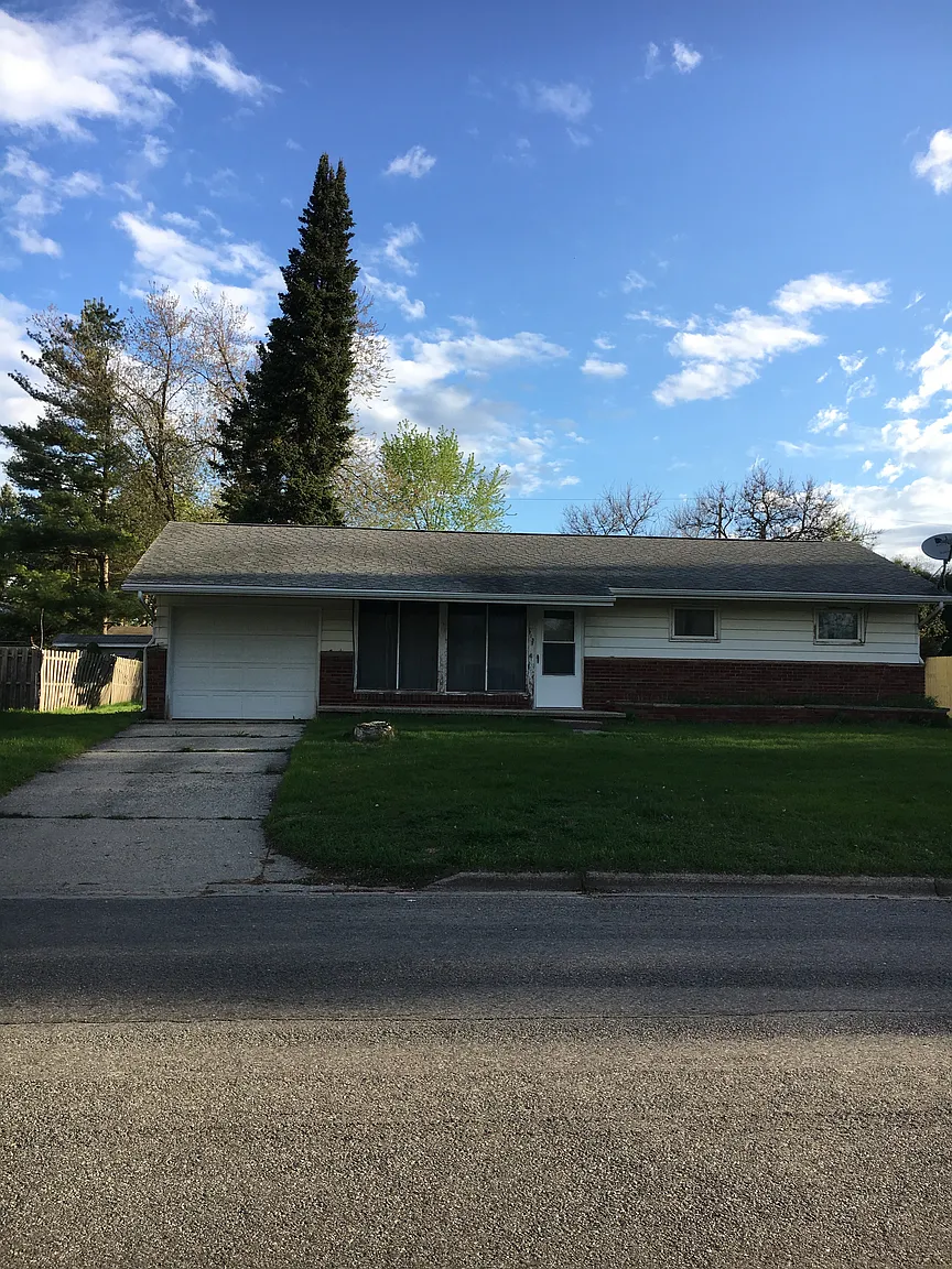 713 E Grant St photo 1