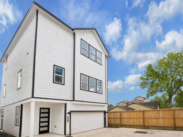 424 Sikes St, Houston, TX 77018