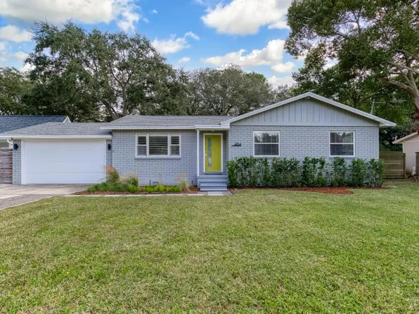 404 S 16th St, Fernandina Beach, FL 32034