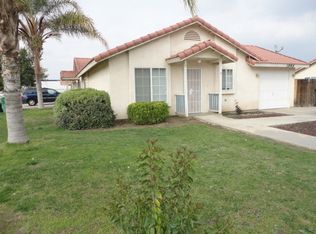 1986 W Roby Ave #C, Porterville, CA 93257