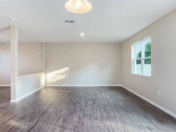 4th image of 10565 Laguna Plains Dr