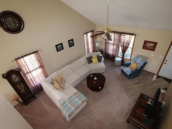 5th image of 855 Whitehead Dr