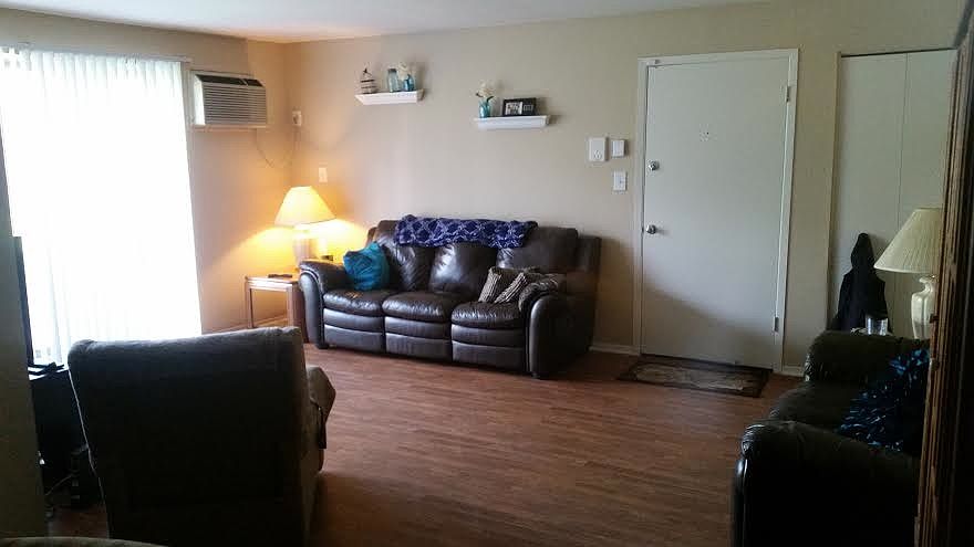1st image of 1715 Gardenia Ave APT 107