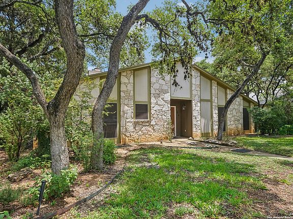 2nd image of 13634 PEBBLE OAK DR