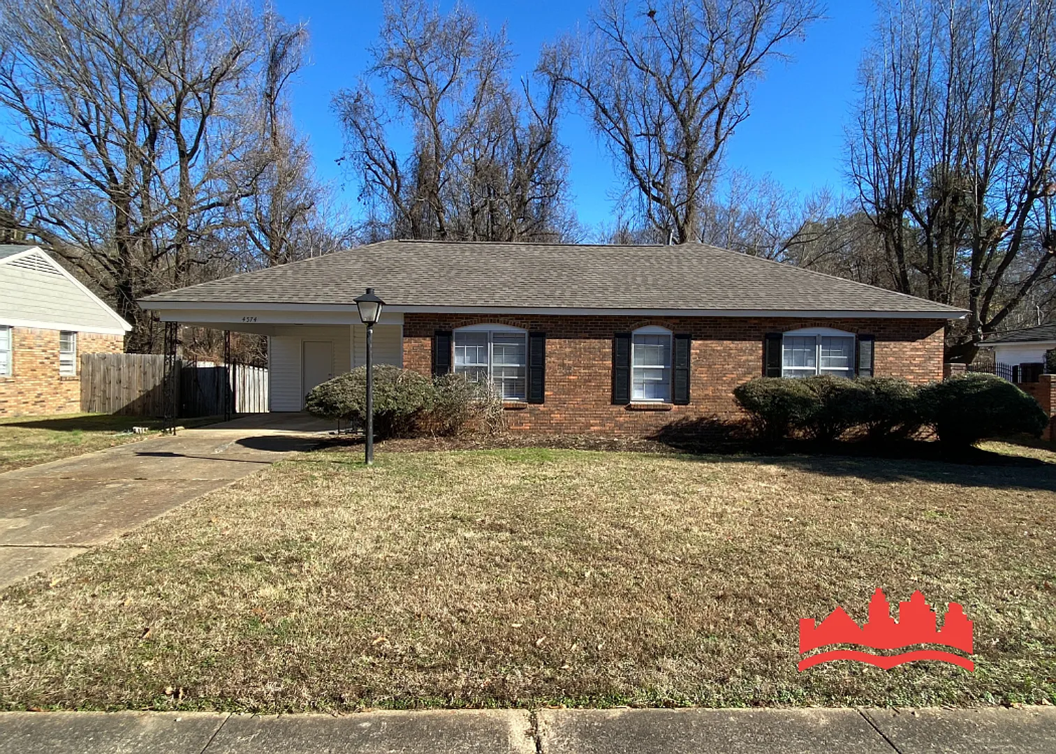 Welcome to 4574 Whiteside — Photo 2