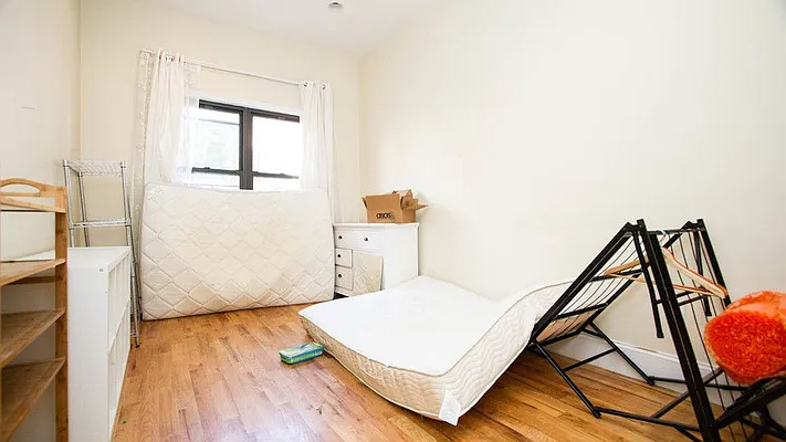 Rented by Nooklyn NYC LLC | media 34
