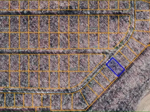 1902 Spring Dr, Horseshoe Bend, AR 72512