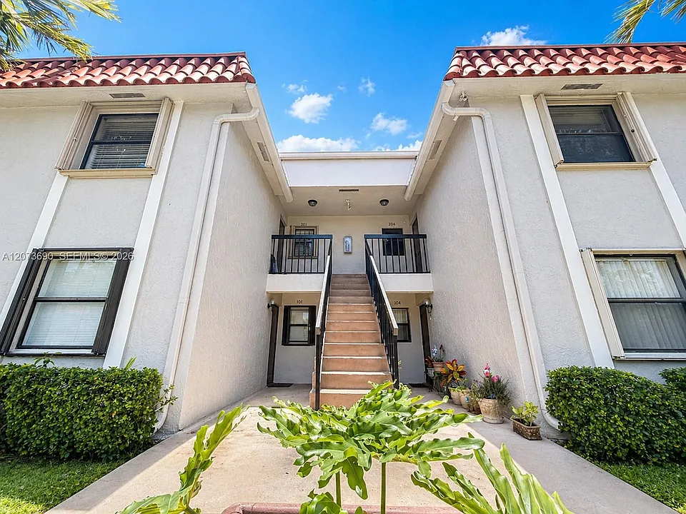 9730 Hammocks Blvd #201-28
