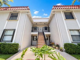 9730 Hammocks Blvd, Miami, FL