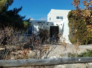 2113 Dorothy St NE, Albuquerque, NM 87112