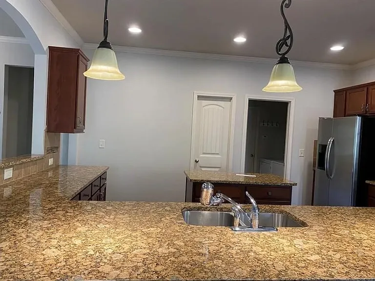 1030 Delo Ln — Photo 10