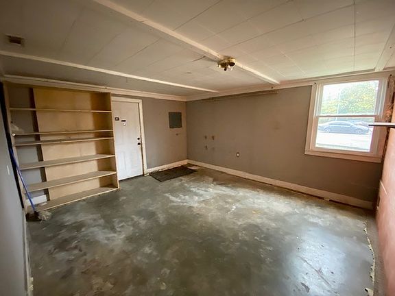 5th image of 5956 Bradyville Rd