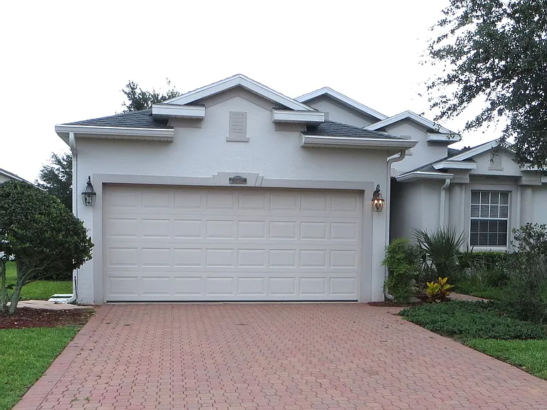 5303 Cape Hatteras Dr — Photo 1