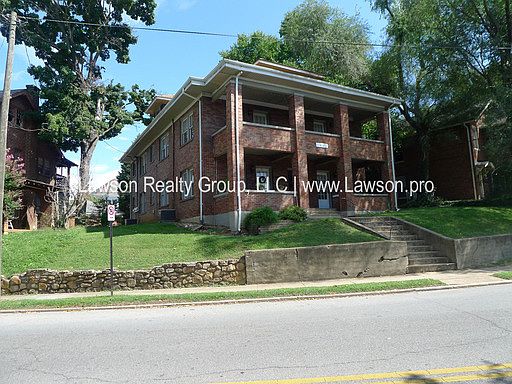 1st image of 821 Ferdinand Ave SW APT 1
