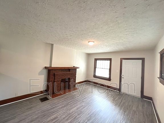 2nd image of 55 Cambridge Ave