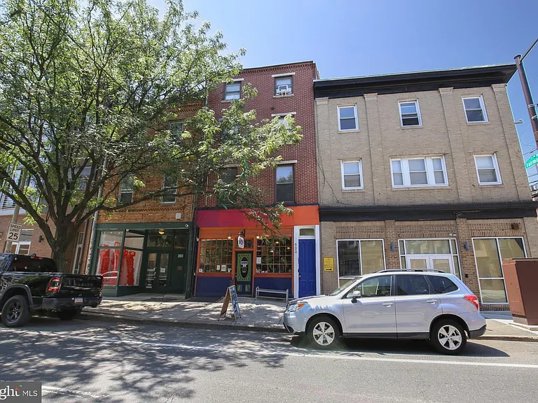 630 N 2nd St #2 — Photo 20