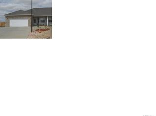 1115 Viewridge Rd, Bennett, CO 80102