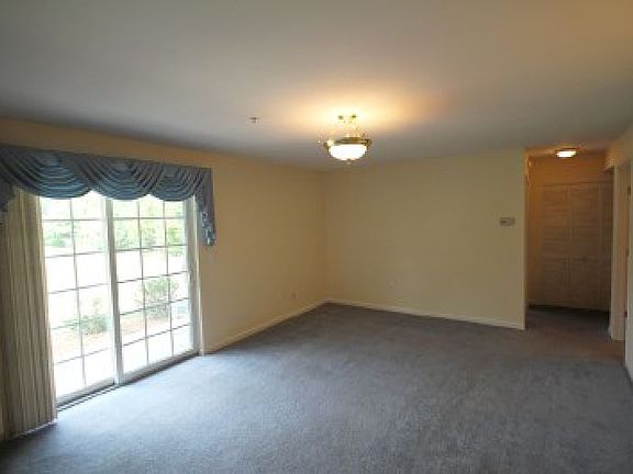 3rd image of 2514 Coppergate Square Dr APT A