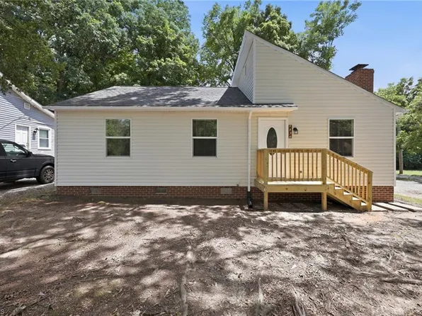1136 Montlieu Ave, High Point, NC 27262