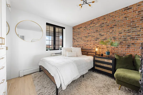 Sold by Oxford Property Group | media 6