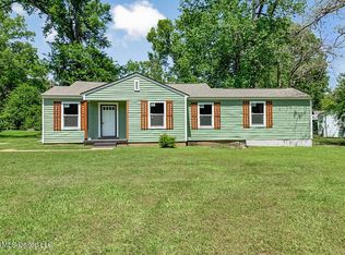 3903 Edgewood Rd, Natchez, MS 39120