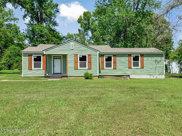 3903 Edgewood Rd, Natchez, MS 39120