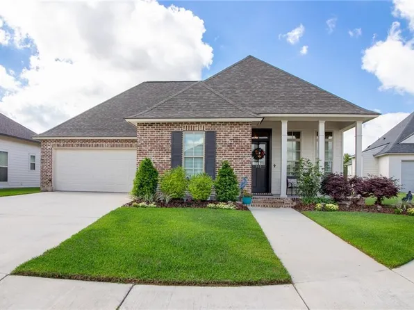 353 Glenthorne Dr, Gonzales, LA 70737