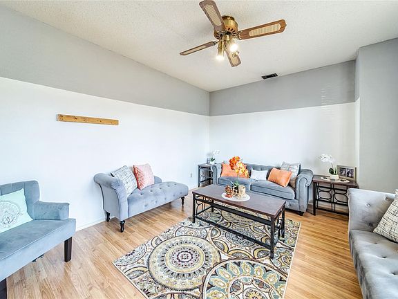 5th image of 2702 Crosslands Dr