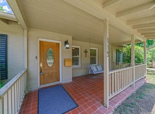 119 Bryker Dr, Terrell Hills, TX 78209