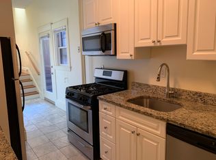 229 Newbury St APT 2R, Boston, MA 02116
