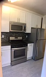 Rented by Roberto Guilbet, LREB