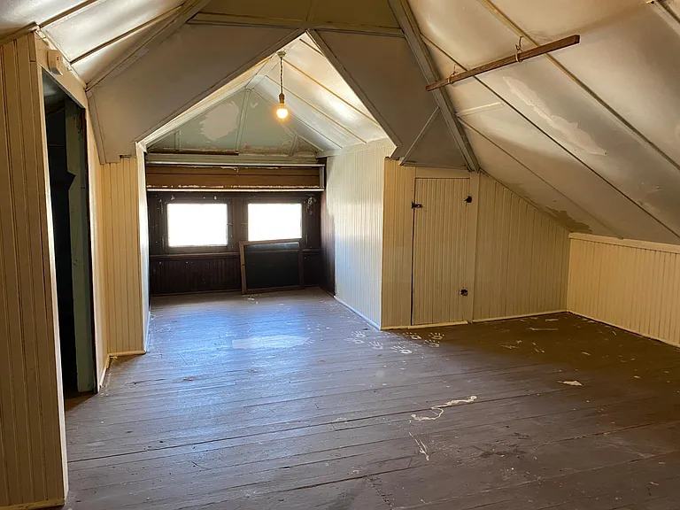 368 Elm Ave — Photo 19