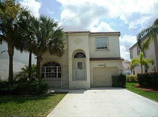 15220 NW 7th St, Pembroke Pines, FL 33028