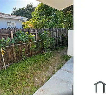 1980 NW 60th St — Photo 10