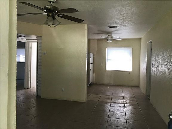 4th image of 3744 20th Ave S