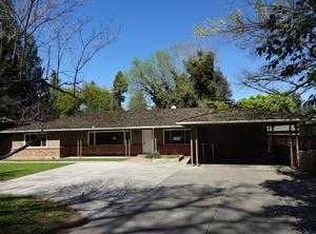 815 W North Bear Creek Dr, Merced, CA