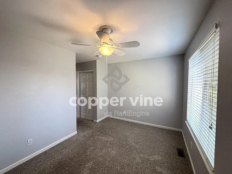 14487 Jason Dr — Photo 25