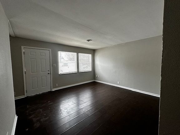 2nd image of 149 N Princeton Ave