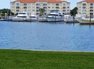 13 Harbour Isle Dr UNIT 101, Fort Pierce, FL 34949