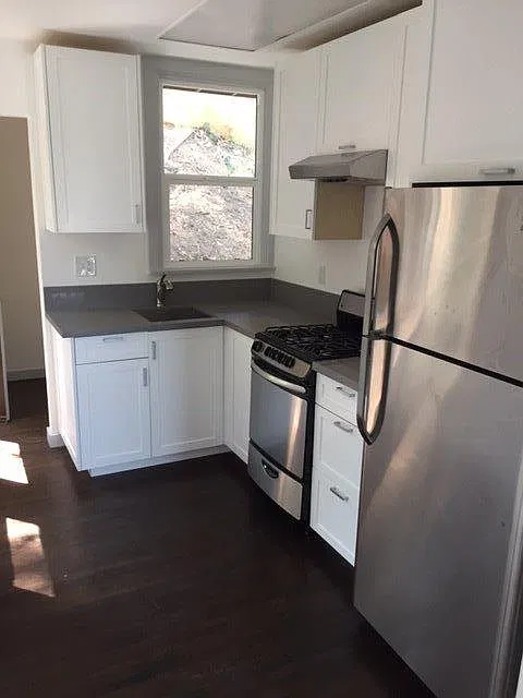 1 bed, 1000 sqft, $2,500 — Photo 4