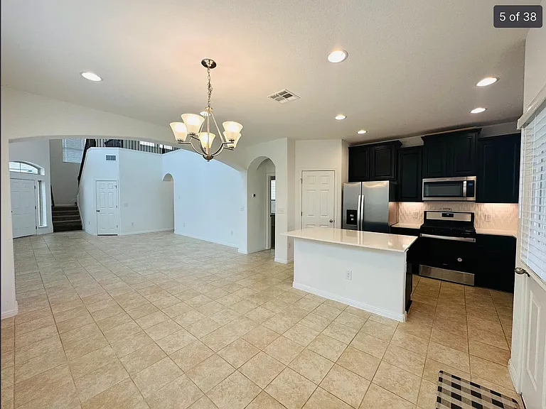 129 Mayney Ln — Photo 10